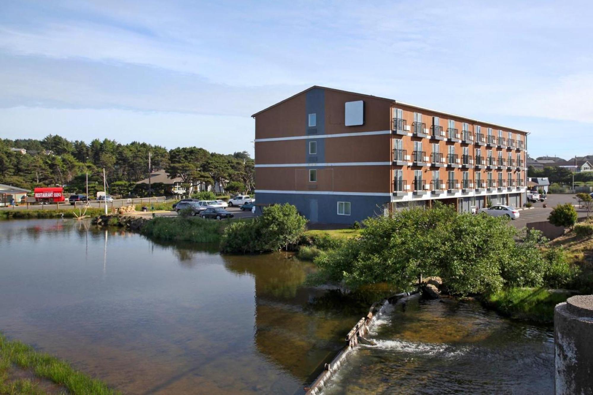 Inn At Lincoln City By Oyo Esterno foto